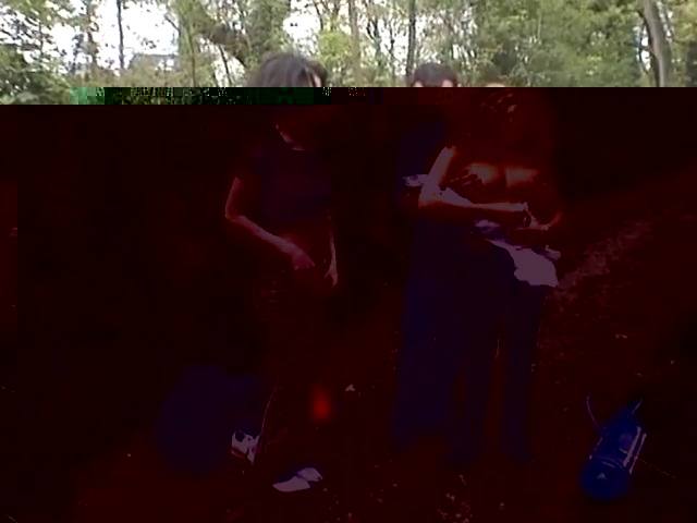 Elles balades toute nue comme si personne ne les regarde.