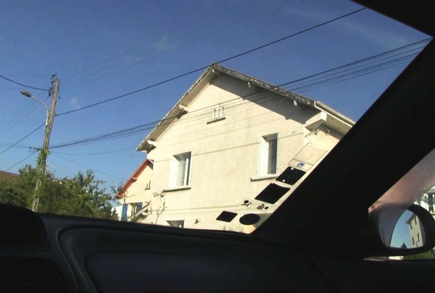 Mamie Joelle et son mari nous invitent pour un petit coup! (vidéo exclusive)