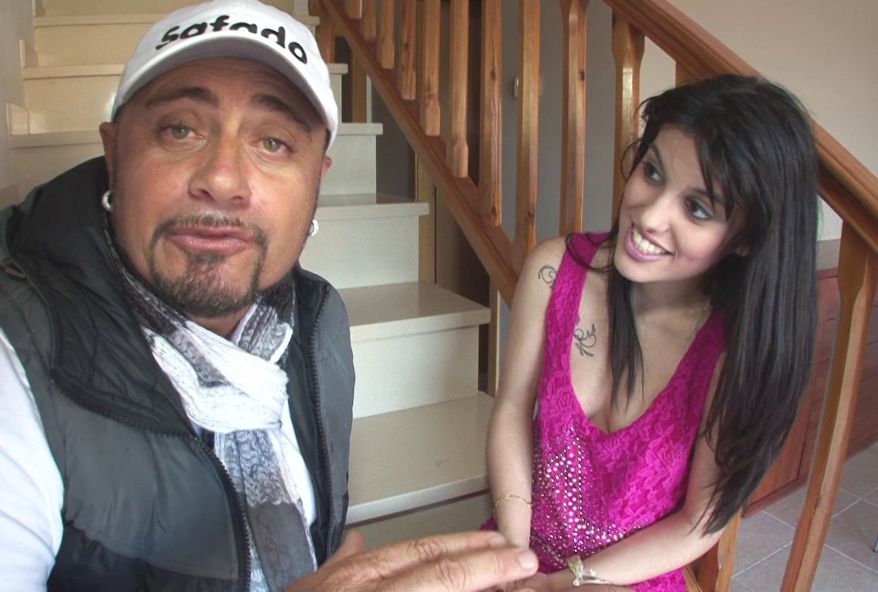 Ana, 20 ans, déjà mariée … et trompe déjà son mari !