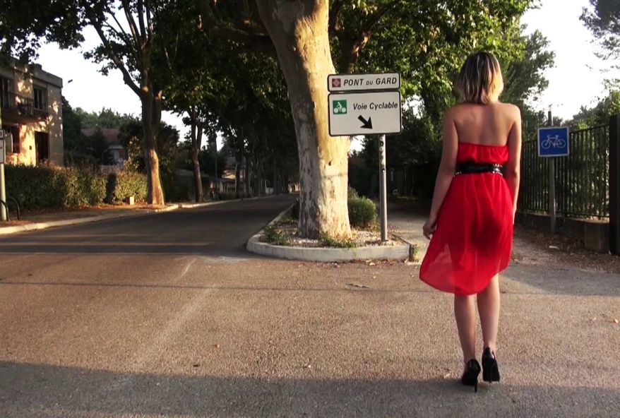 Journée de baise intensive au pont du Gard pour Messalina ! (vidéo exclusive)